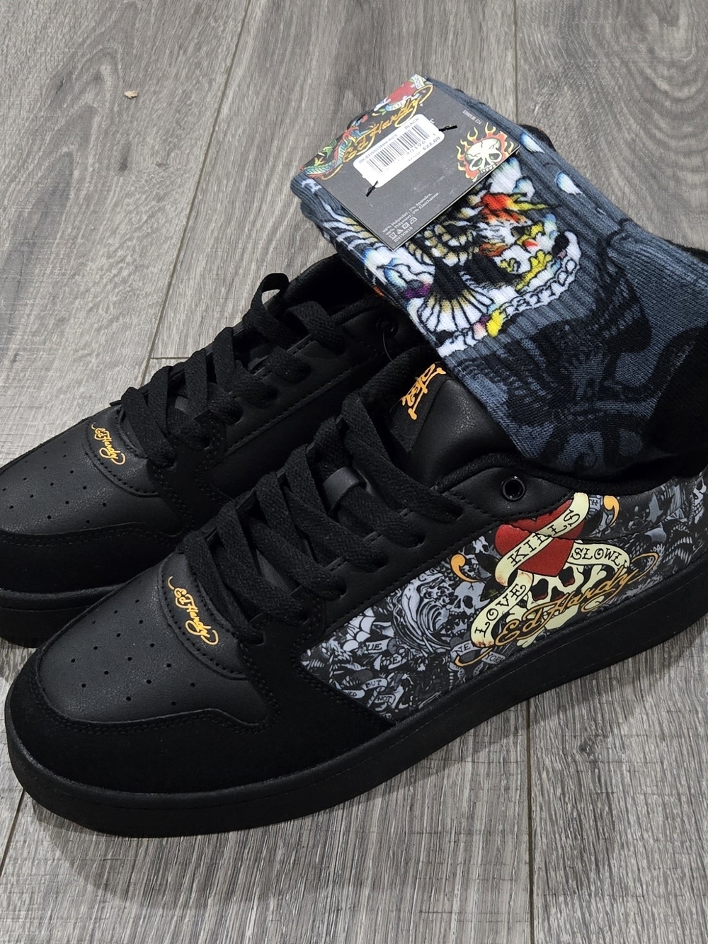 Ed Hardy Black Low-Top Sneakers with Multicolor Graphic Panels & Socks Combo#352 - Picture 3 of 10